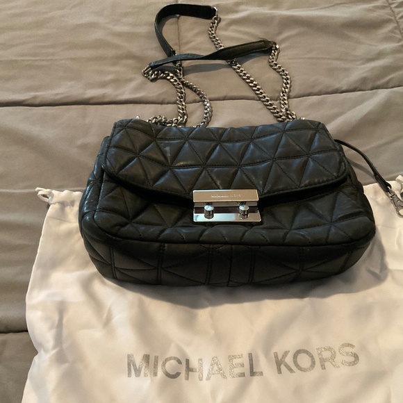 Michael Kors Handbags - Michael Kors quilted leather bag